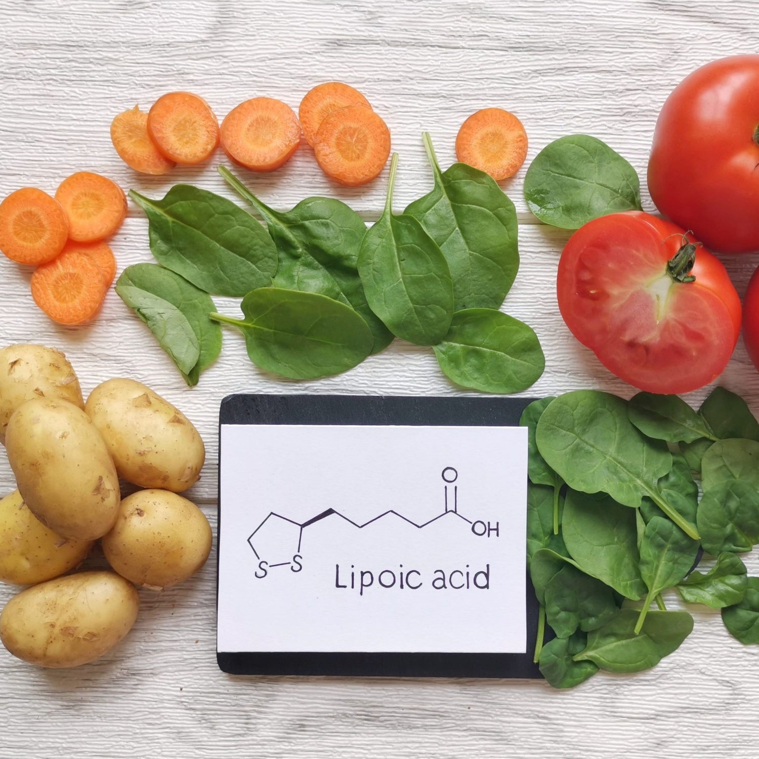 Abundant natural sources of alpha lipoic acid include spinach, broccoli, rice bran, tomato, and Brussel sprouts