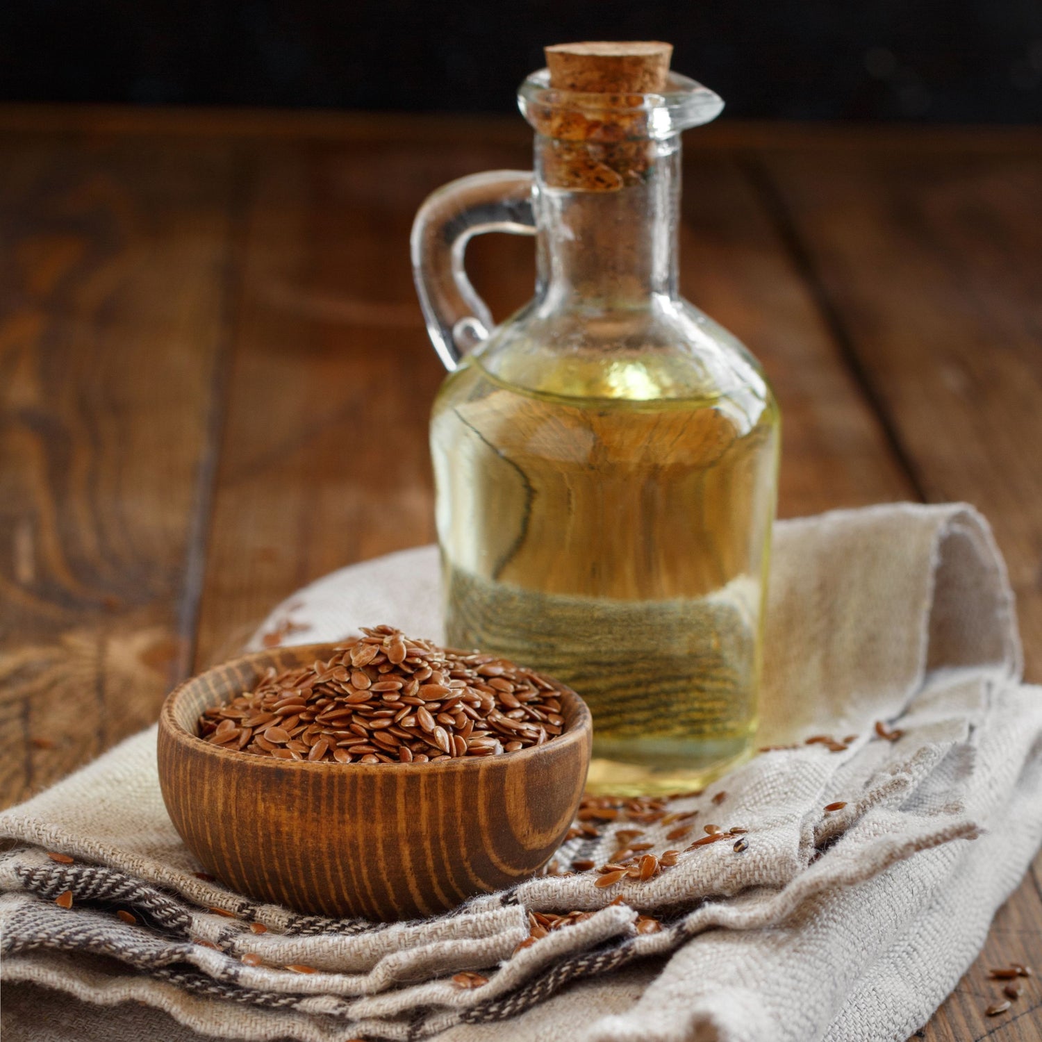 Flaxseed oil for hair growth may be effective due to its rich supply of phytochemical constituents