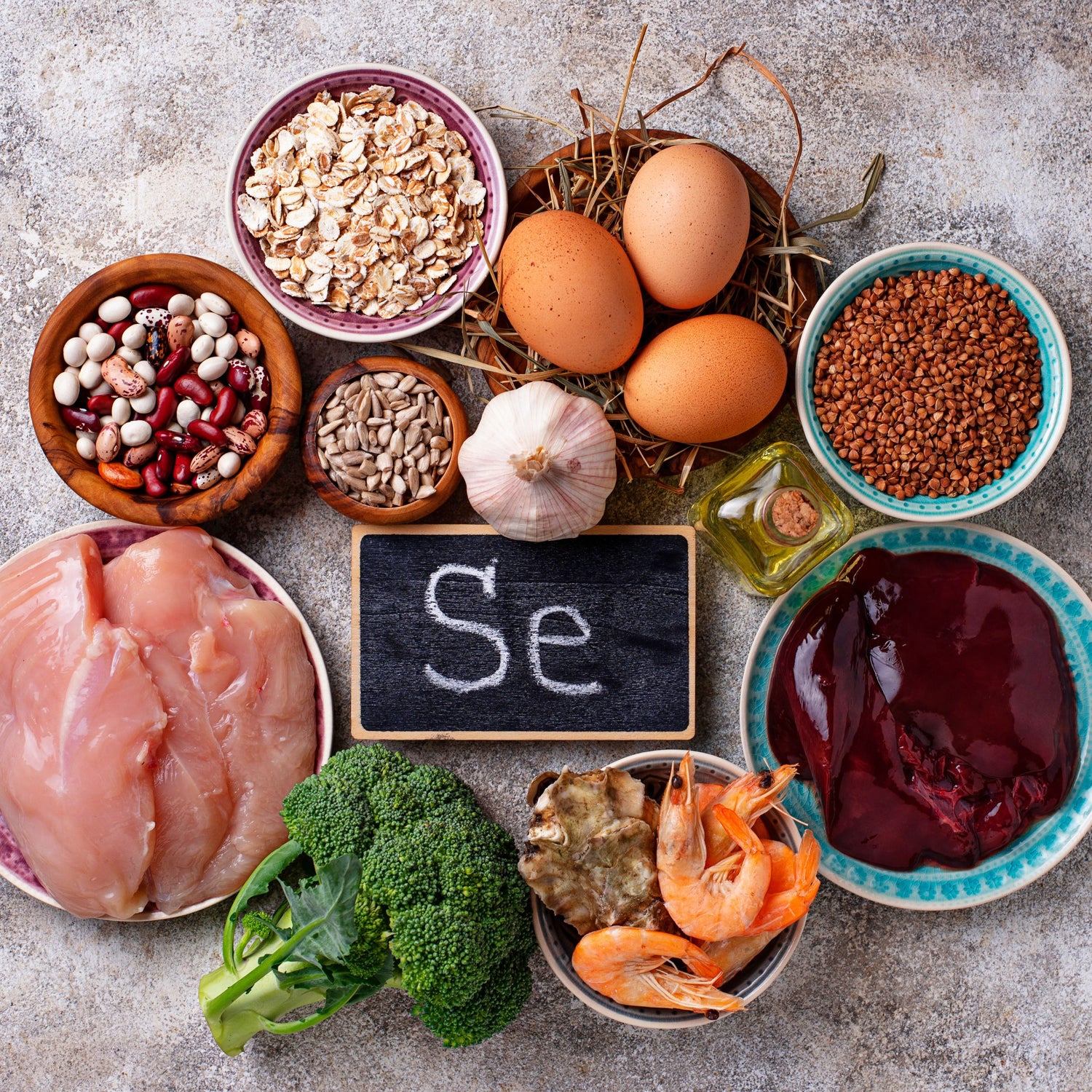 Foods High in Selenium as brasil nuts, tuna, shrimps, beef, liver, mushrooms, pumpkin seeds, sunflower seeds, buckwheat, oatmeal, almonds and eggs.